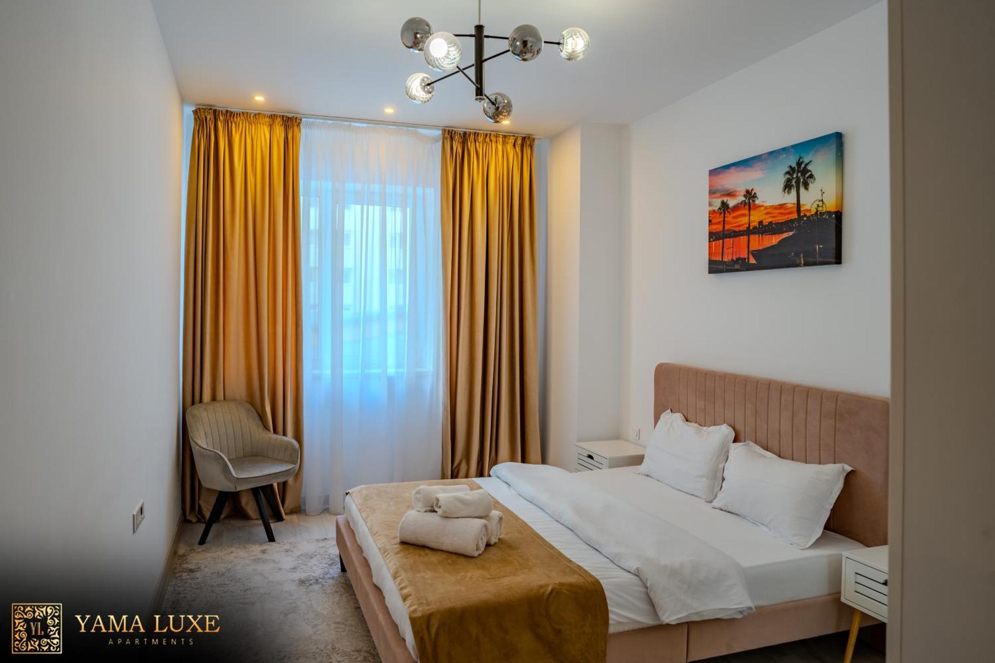 Yamaluxe Apartments - Silent & Primitive With Relaxing Area Bukares Bagian luar foto